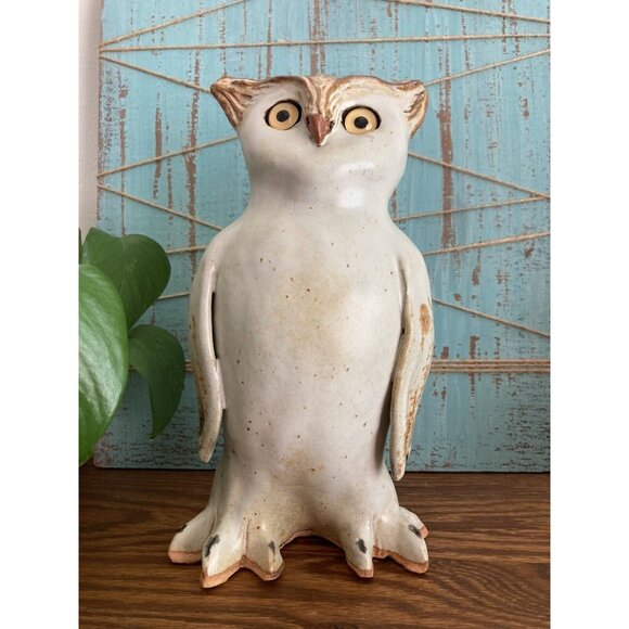 Hand made Signed Snowy Barn Owl Terra Cotta Garden Sculpture 9” Glass Eyes - Picture 12 of 12